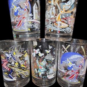 Vintage Walt Disney 1996 Collectors Set Of 5 Glasses
